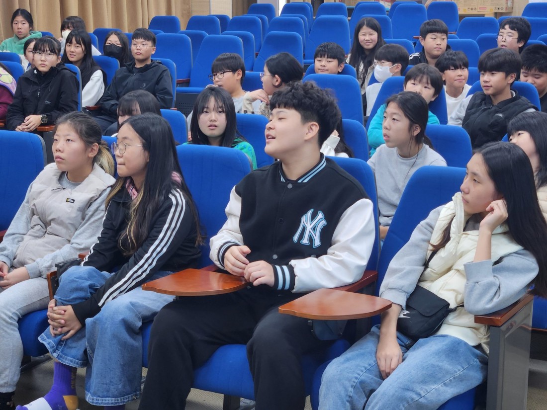 첨부 이미지
